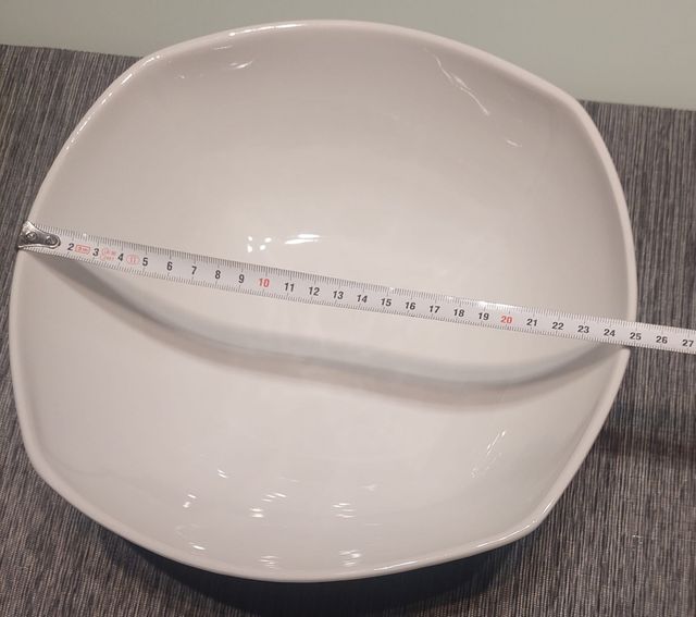 Juego de 2   bandejas, 1 ensaladera y 2 salseras