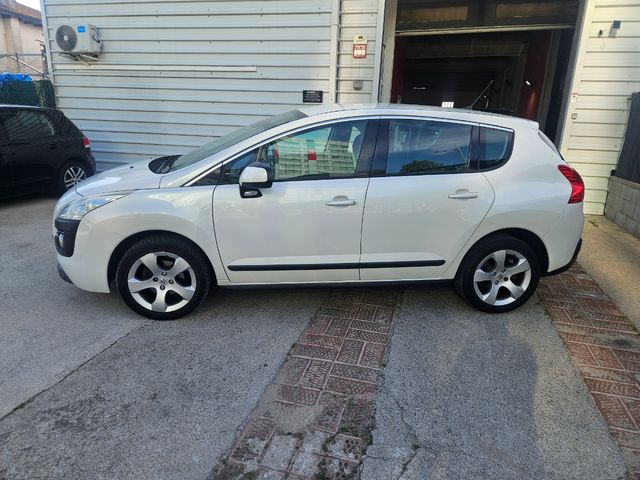 Peugeot 3008 2010