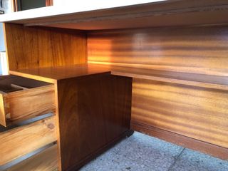 Mesa escritorio en madera maciza