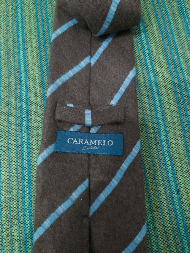 CORBATA CARAMELO