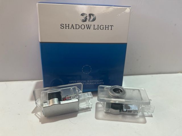 LUZ DE CORTESIA PARA PUERTA DE BMW