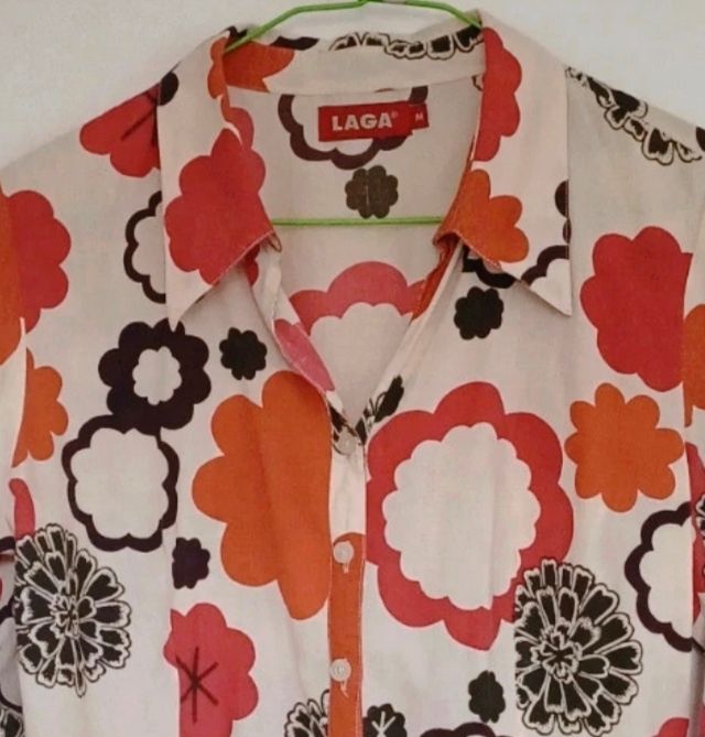 Camisa Laga flores multicolor