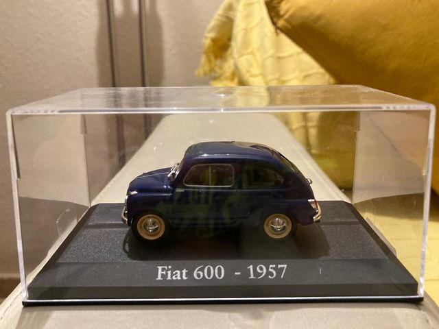 Fiat 600 Escala 1/43