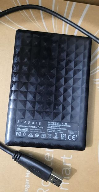 Disco duro externo seagate 1.5 TB