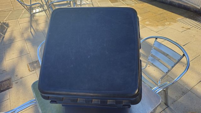 Caja moto reparto - robusta