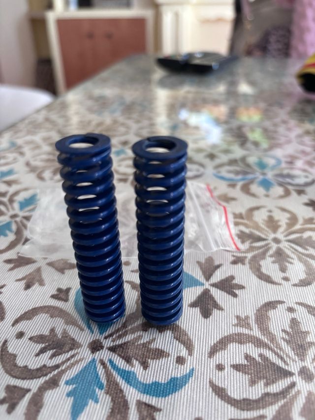 2 Muelles Amortiguadores Maletero VAG