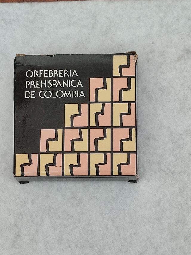 Reproducción del colgante de oro TOLIMA .