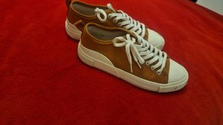 Zapatillas Zara marrón - talla 36