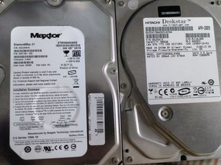 4 discos duros de 500 GB de 2.5 y 3.5