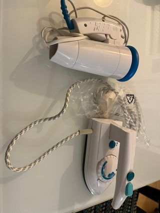 Secador y plancha de viaje Moulinex