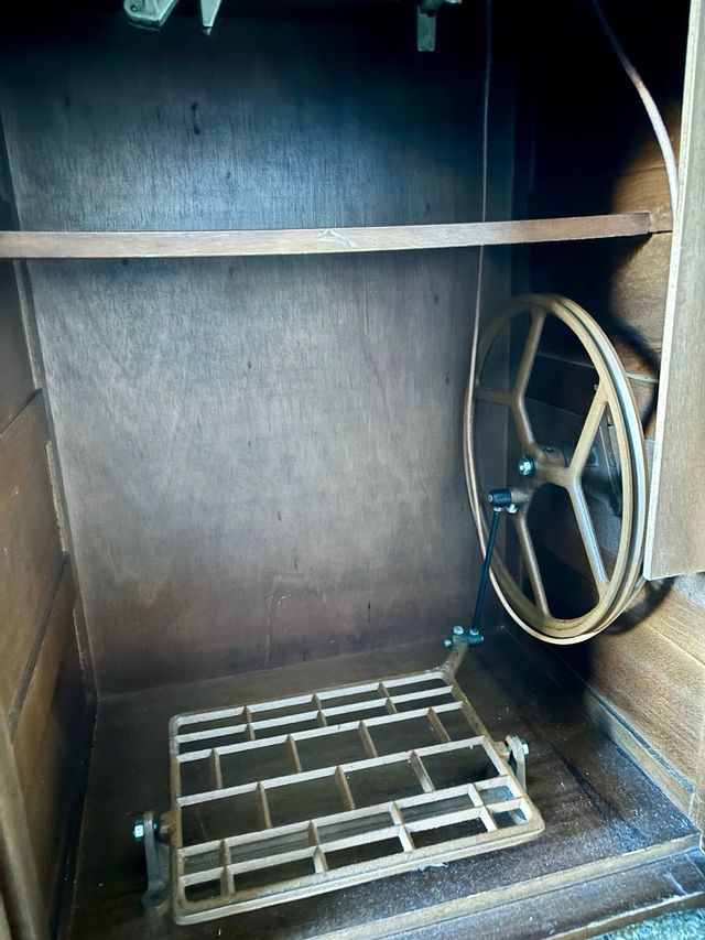 Máquina de coser Alfa.