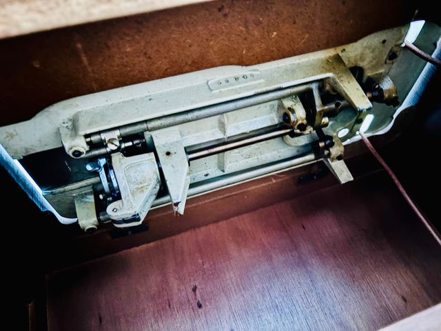 Máquina de coser Alfa.