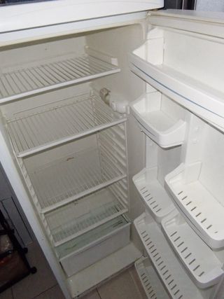 Nevera Blanca - Refrigerador