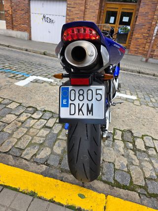 HONDA CBR 1000 RR FIREBLADE