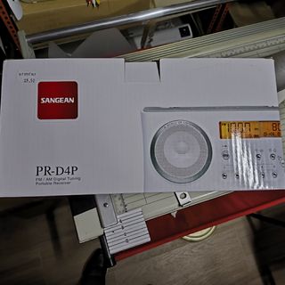 Radio Sangean PR-D4P - Receptor Portátil