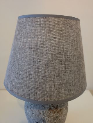 Lámpara cerámica gris