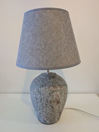 Lámpara cerámica gris