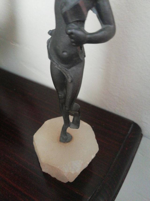 Statua In peltro vintage