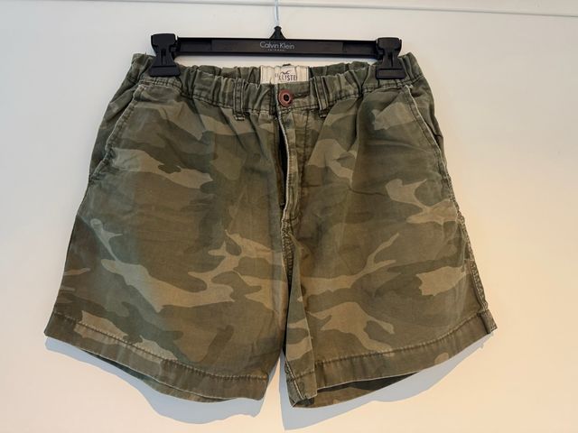 Pantaloncini mimetici Hollister – Taglia XS uomo