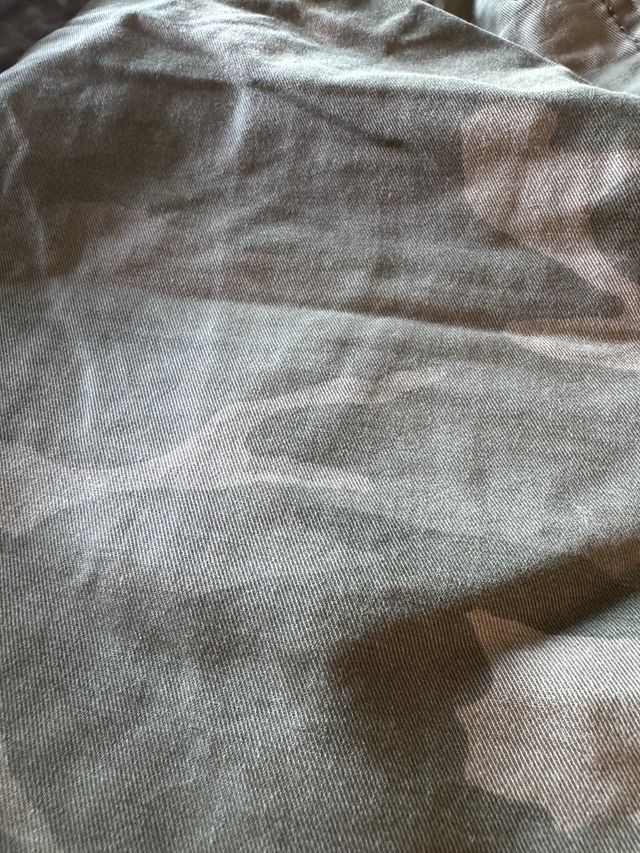 Pantaloncini mimetici Hollister – Taglia XS uomo