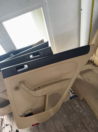 Asientos traseros cuero Golf 5 plus