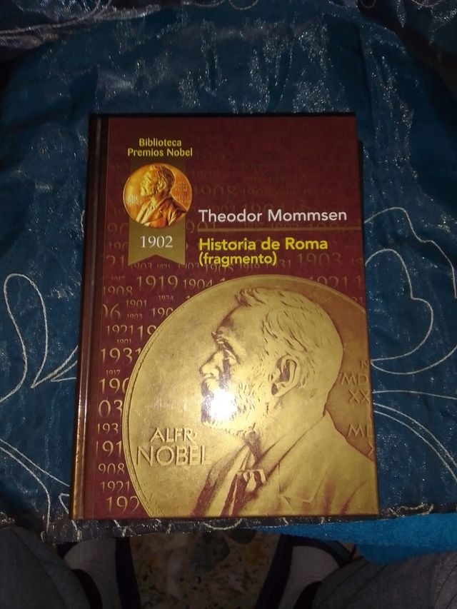 Biblioteca premios novel 