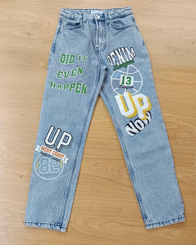 Vaqueros bershka mom