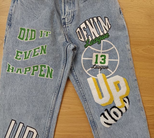 Vaqueros bershka mom