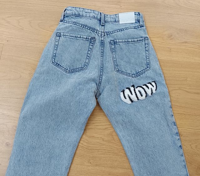 Vaqueros bershka mom