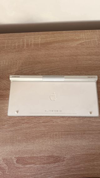 Teclado inalámbrico Apple