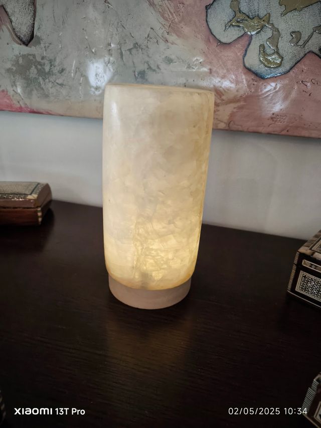 Lámpara de alabastro mesita 