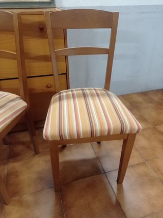 Sillas madera maciza