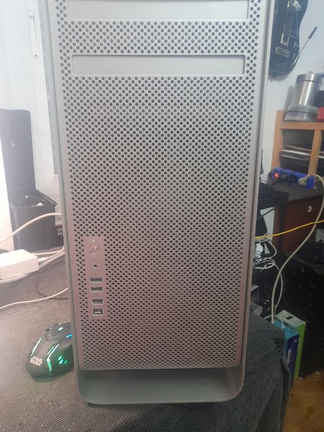 Vendo Mac pro 3.1 sistema capitan