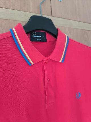Polo Fred Perry rojo talla M