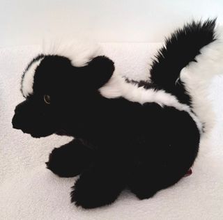 Peluche Puzzola Lelly 
