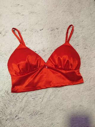 Top de Raso rojo
