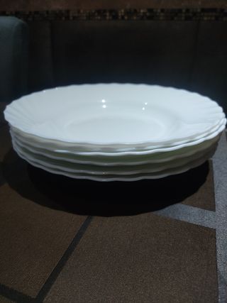 6 Platos hondos porcelana blancos