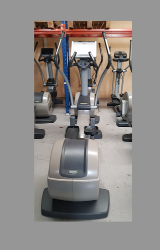 ELIPTICA TECHNOGYM IVA INCLUIDO 