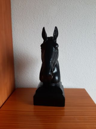 Cabeza Caballo Resina Negra