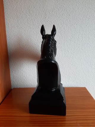 Cabeza Caballo Resina Negra
