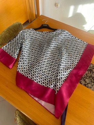 Blusa foulard con msnica Patrizia Pepe 44
