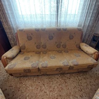 Divano 3 posti + 2 poltroncine vintage