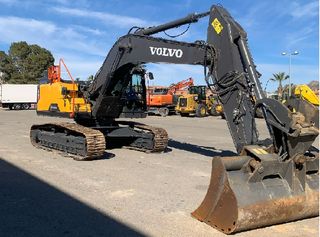 EXCAVADORA DE CADENAS VOLVO EC 300 EL.