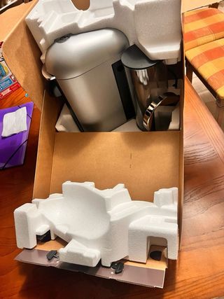 cafetera con poco uso,