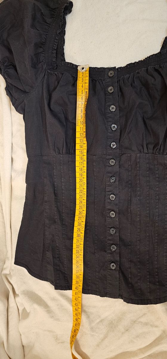 Coqueto top negro Caroll