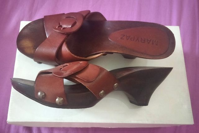Sandalias madera talla 38