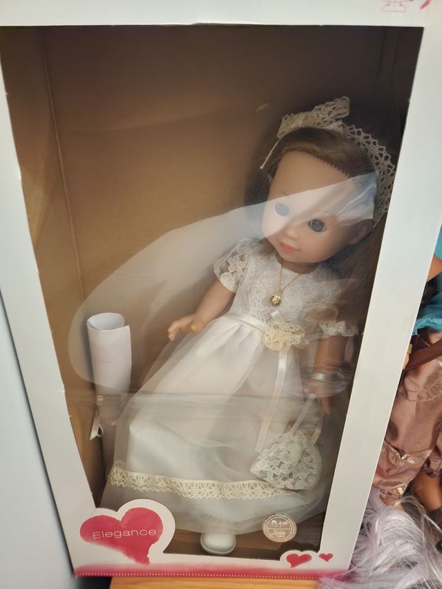 Muñeca comunión Elegance