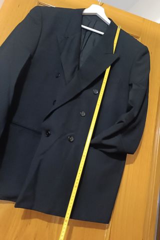 Traje negro