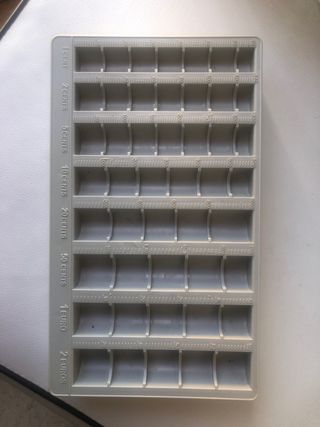 Portamonedas gris para monedas