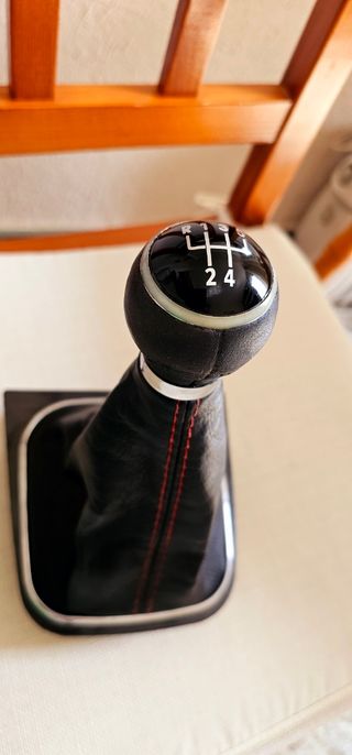 pomo de 5 marchas del golf mk5 2008